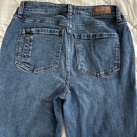 Shyanne Dark Wash Flare Jeans - Picture 9 of 12